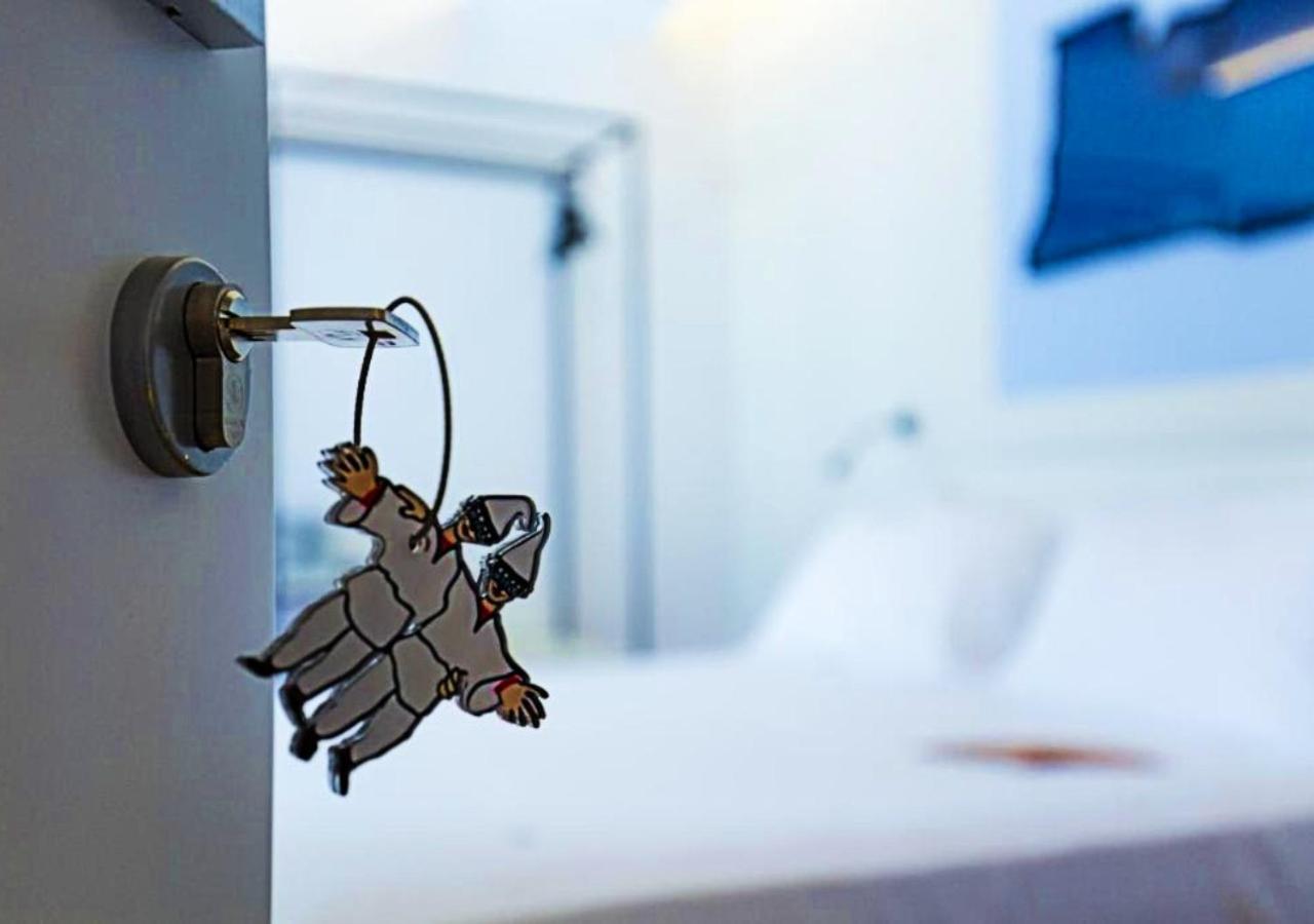 Duetto Al Duomo Hotel Наполи Екстериор снимка