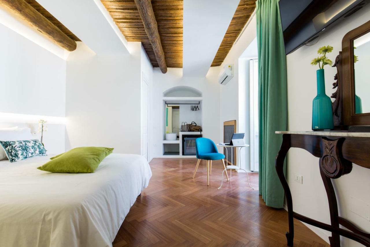 Duetto Al Duomo Hotel Наполи Екстериор снимка